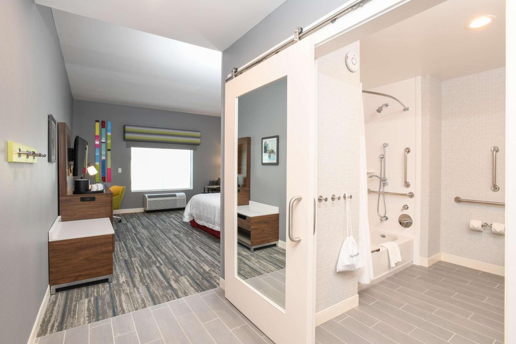 Hampton Inn & Suites Cincinnati Liberty Township West Chester Zewnętrze zdjęcie